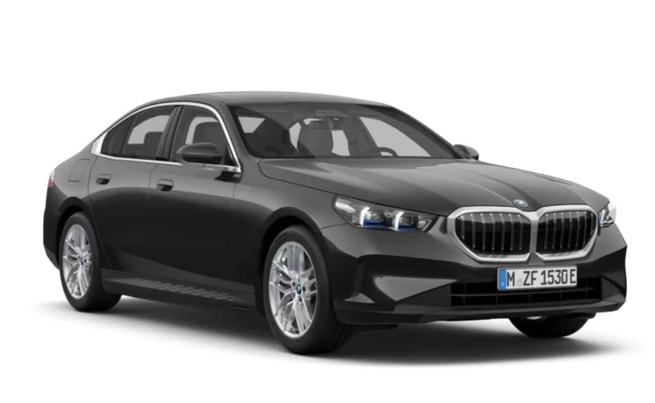 BMW 530e Limousine Sophistograu Brillanteffekt metallic mit 19" LMR Triplex-Speiche 933 Silber